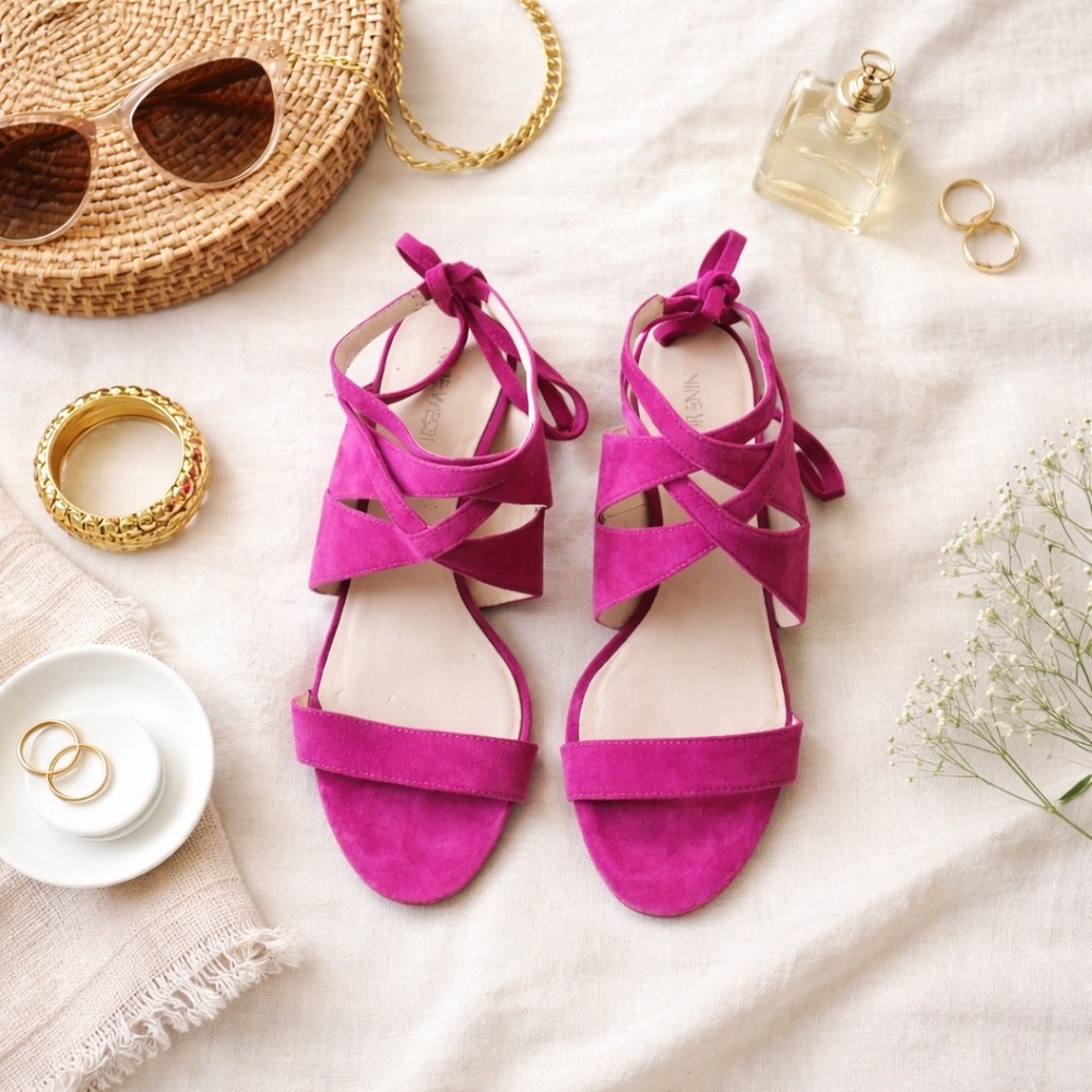 Nine West Ronnie Suede Heels 8.5M Fuchsia Pink Strappy Ankle Tie Sandals